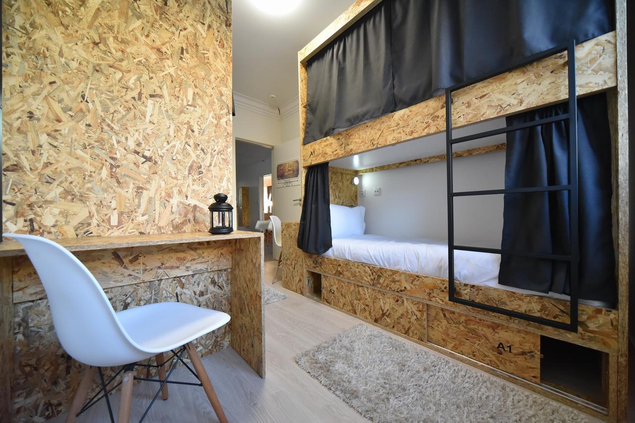 S&S Hostel Lisboa Extérieur photo